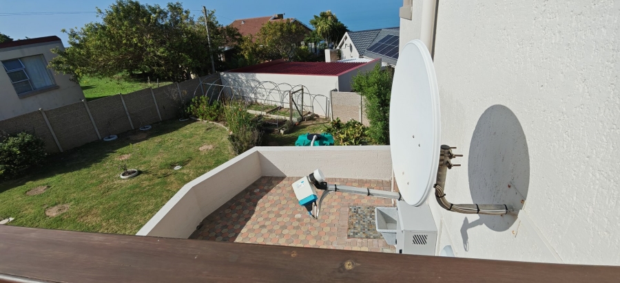 4 Bedroom Property for Sale in Dana Bay Western Cape